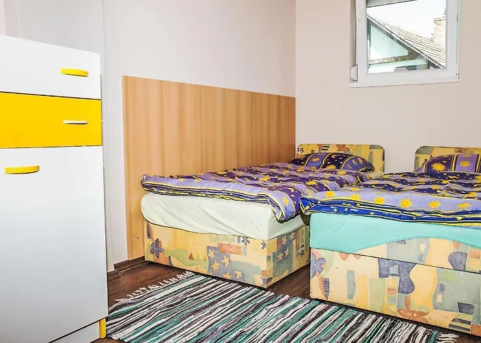 Gemini 2 By Interhome *